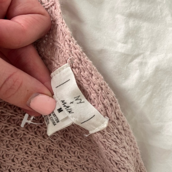 Shoulder tie top Ivy & Main - Picture 2 of 2